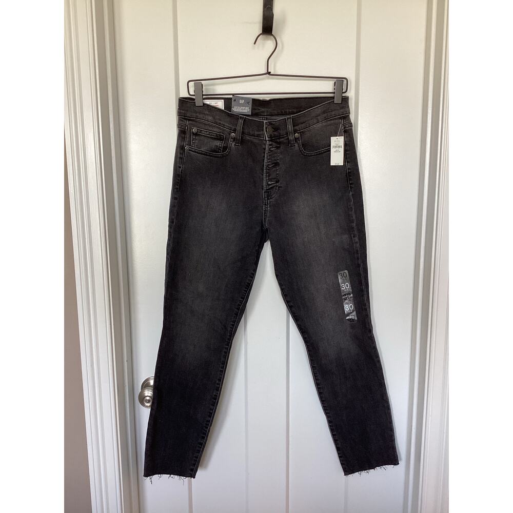 NWT Gap Women’s Denim Mid Rise Skinny Jeans Button‎ Fly Raw Hem Black Size 30/10